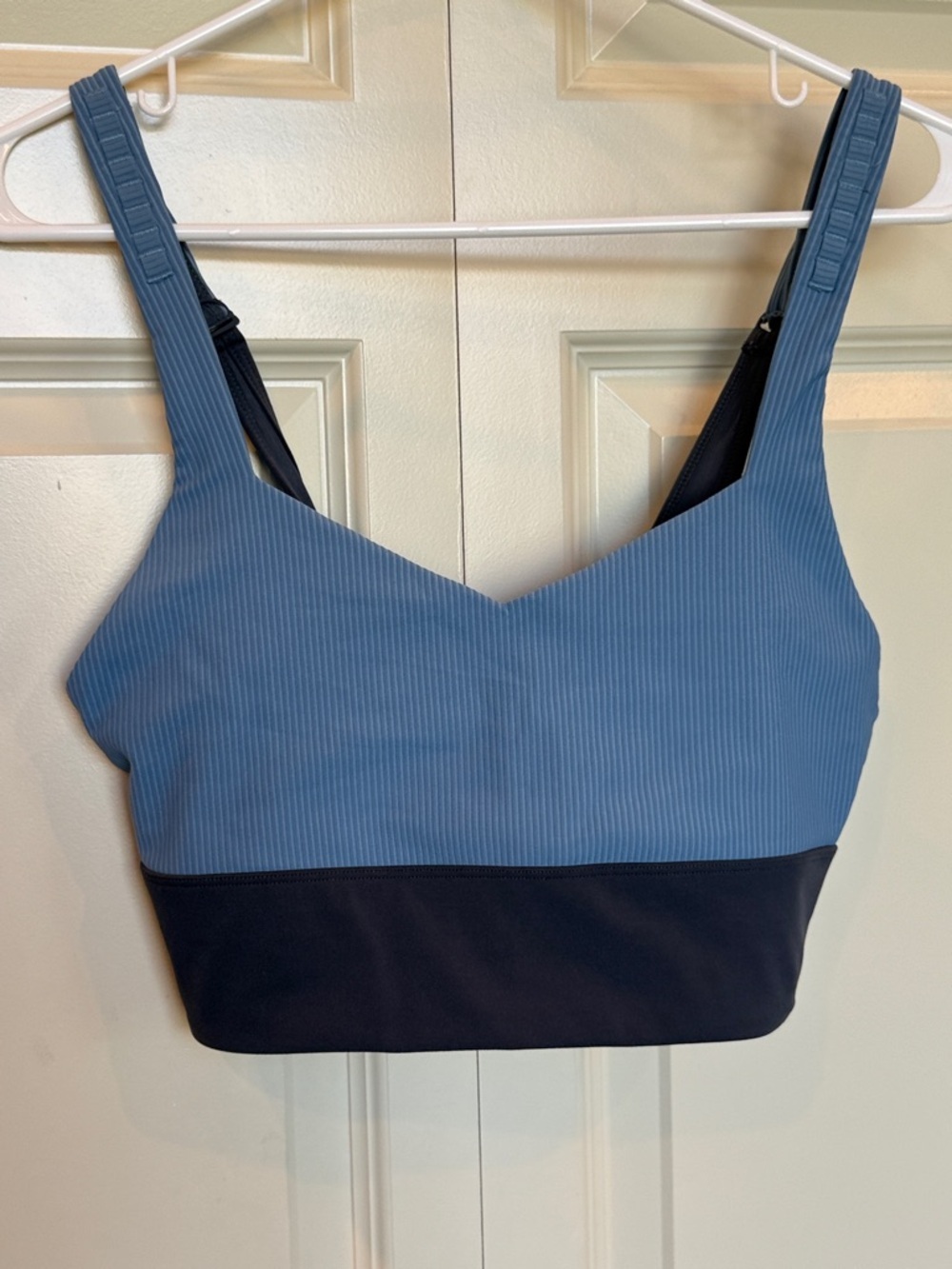 Zyia Active sports bra, Parallel Luxe blue & grey Small S - Picture 3 of 6